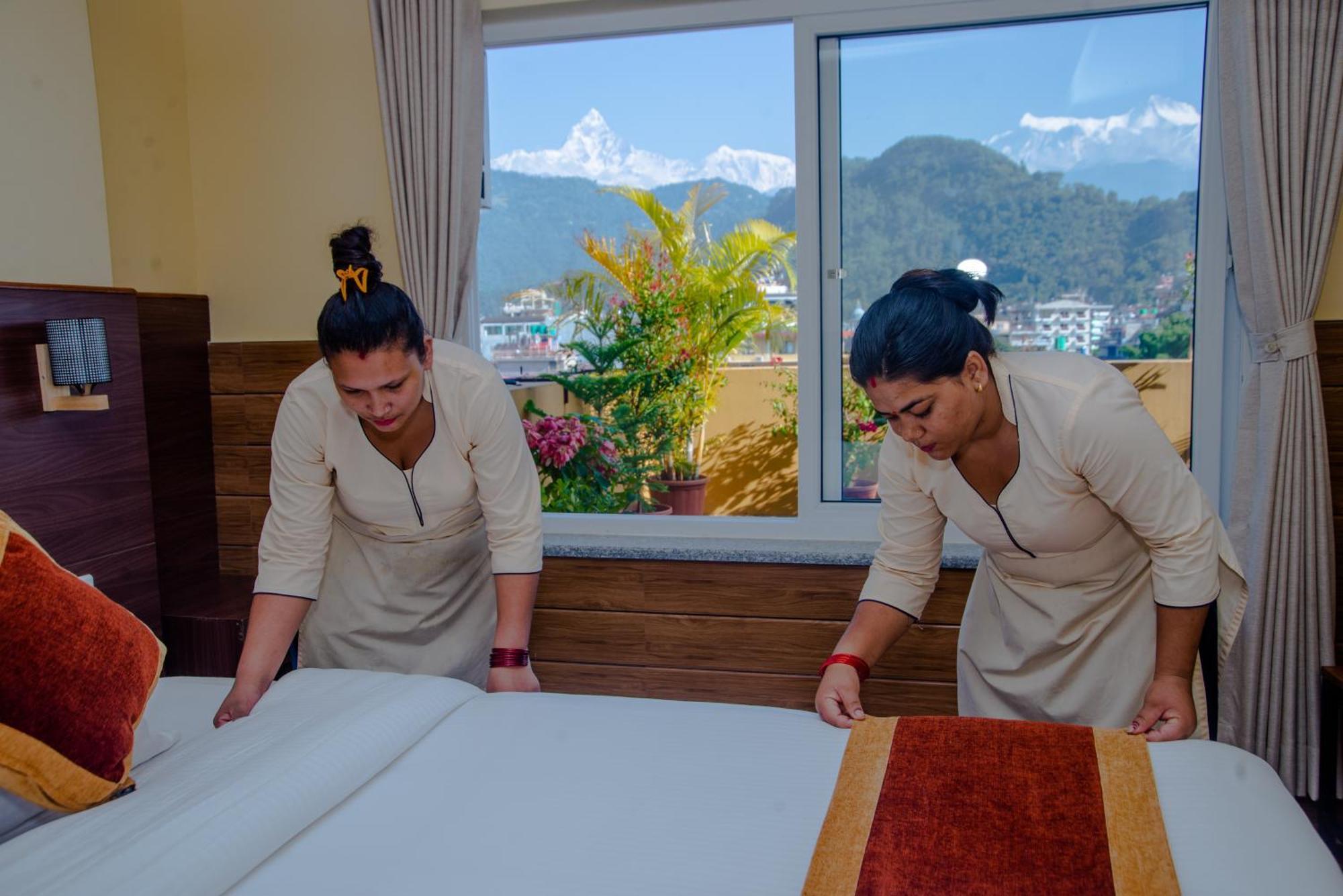 Hotel Hidden Kingdom Pokhara Exterior photo