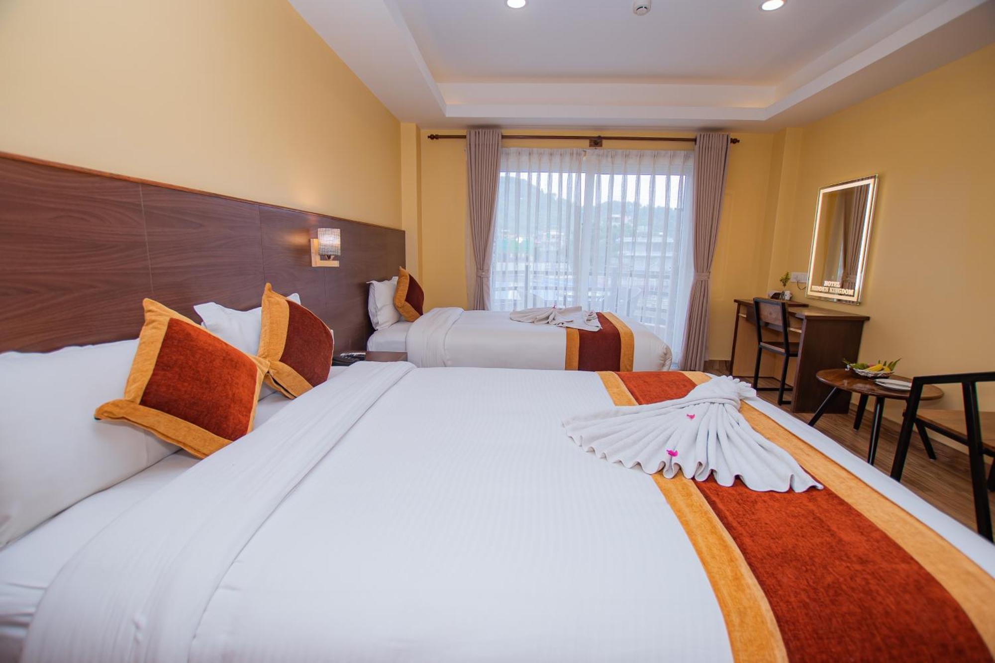 Hotel Hidden Kingdom Pokhara Exterior photo