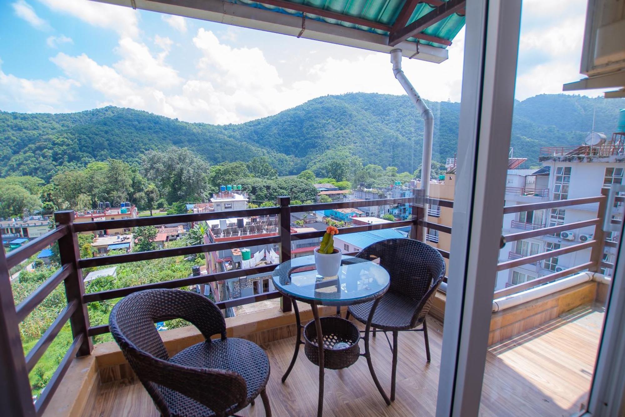 Hotel Hidden Kingdom Pokhara Exterior photo
