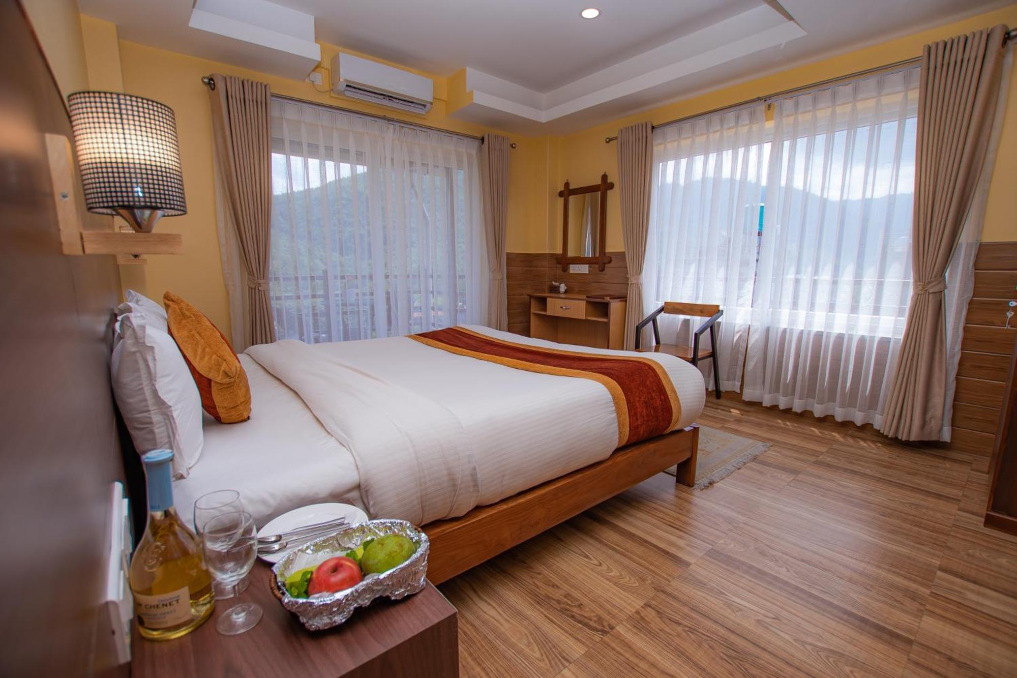 Hotel Hidden Kingdom Pokhara Exterior photo
