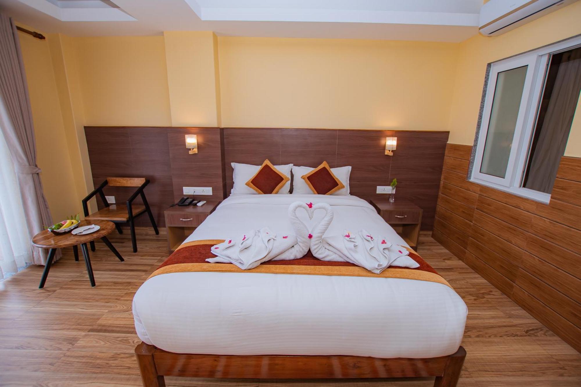 Hotel Hidden Kingdom Pokhara Exterior photo